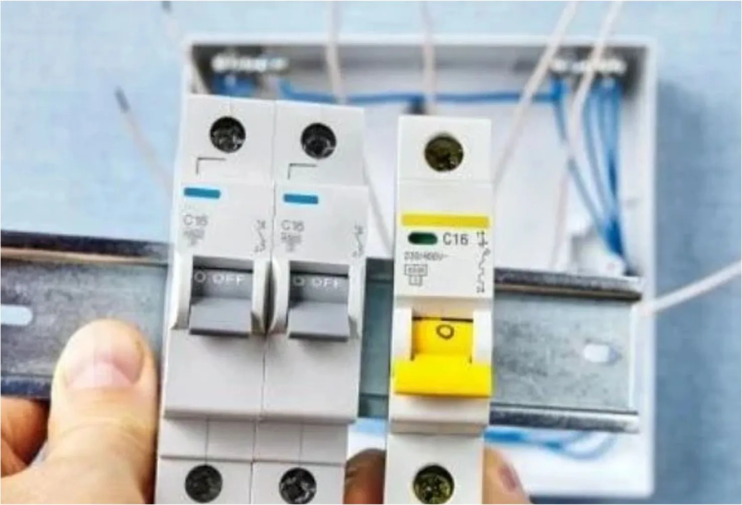 mcb listrik sering jeglek