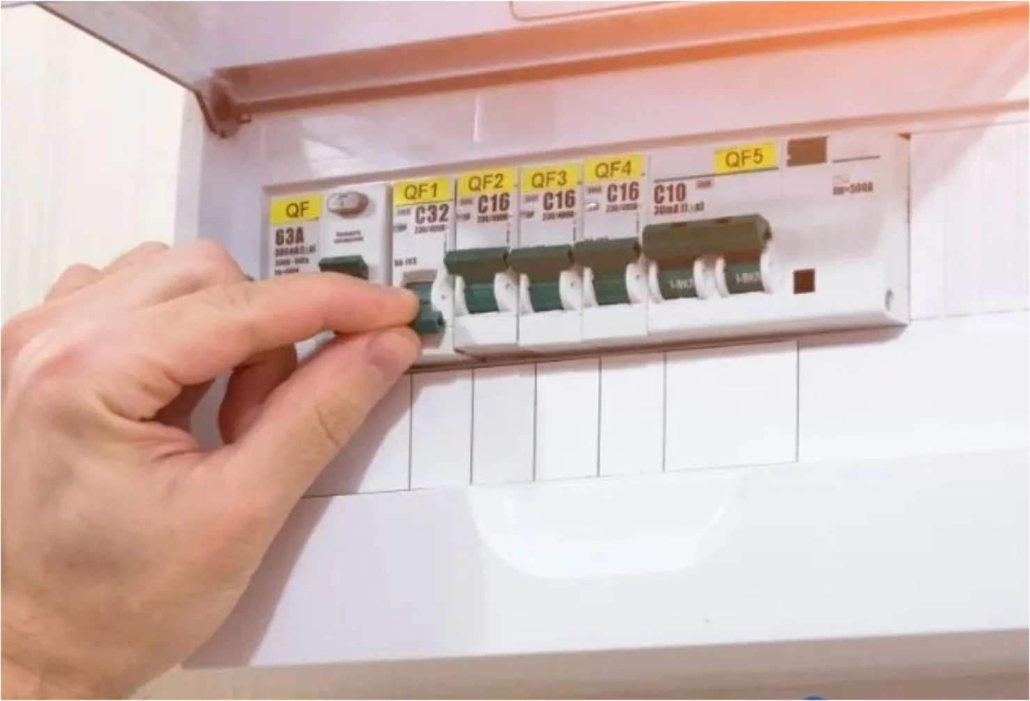 penyebab listrik turun daya