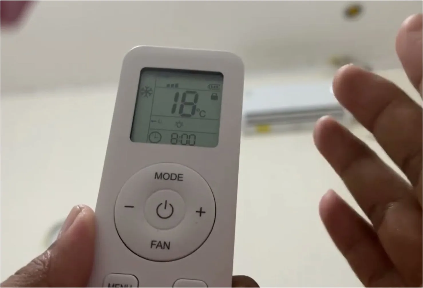 remote ac gree terkunci