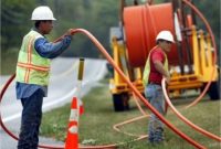 penarikan kabel fiber optic