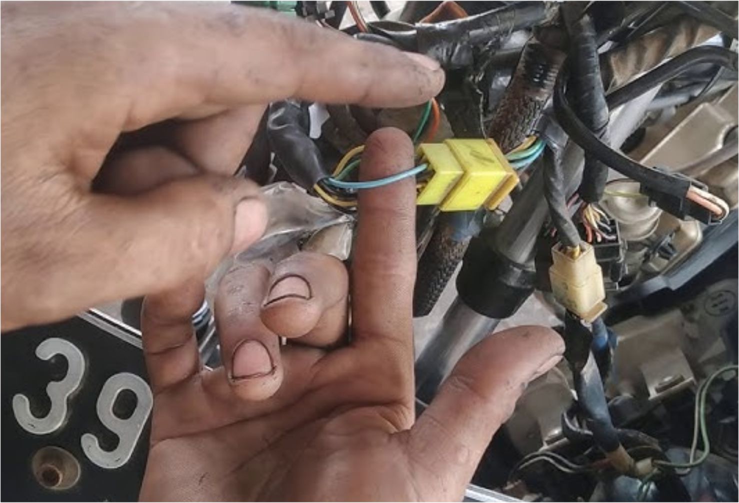 warna kabel lampu satria fu