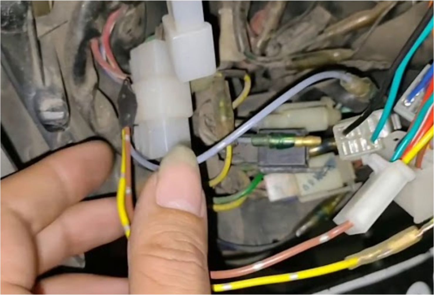 warna kabel speedometer vixion old